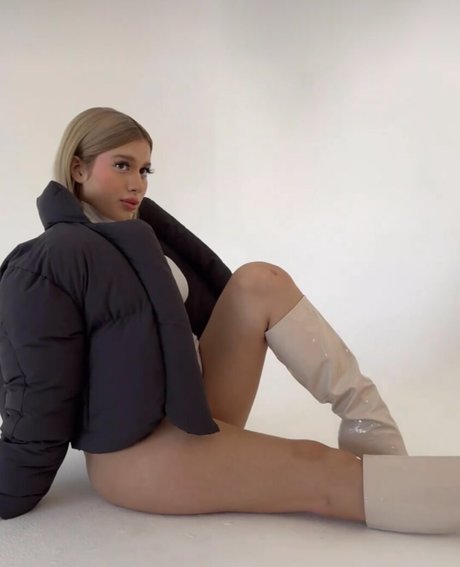 Laurimfgarciaa 可愛い女優 画像