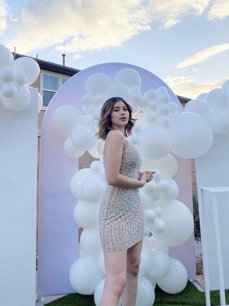 Laurimfgarciaa 可愛い女優 画像