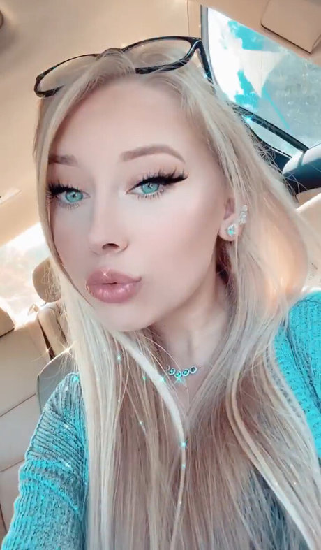 官能的なOnlyFans ポルノ 画像