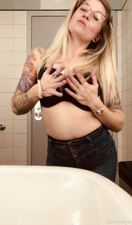 JOI POV OnlyFans アートヌード ギャラリー