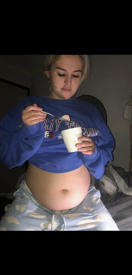 膨らみ OnlyFans アートxxx 写真