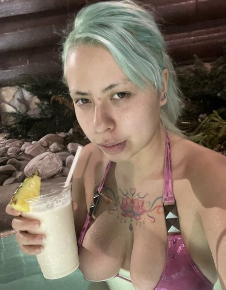 痩せた黒人ティーンのOnlyFans 無料セックス 写真