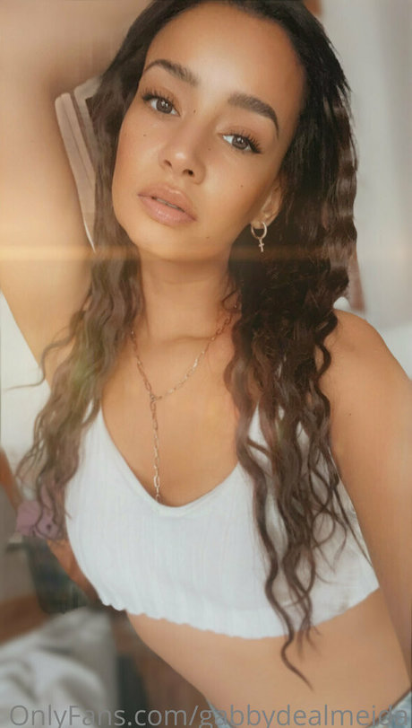 gabbydealmeida HDモデル 写真