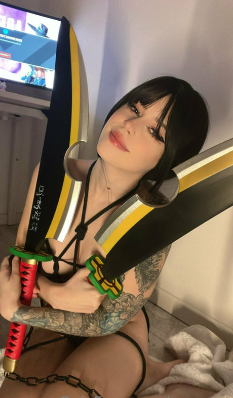 nemano エロティック女優 写真