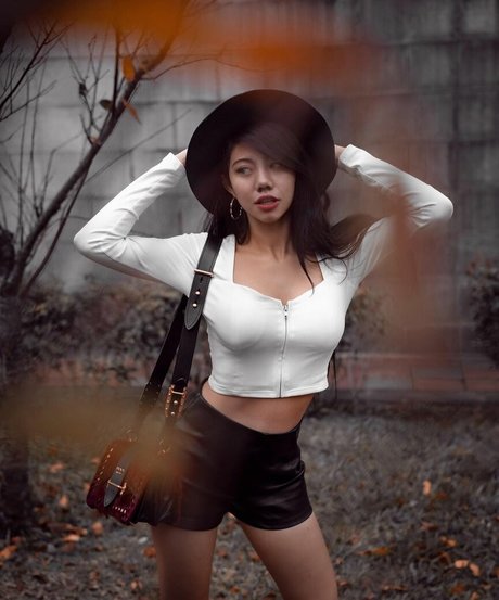 官能的なOnlyFans セクシー裸 写真