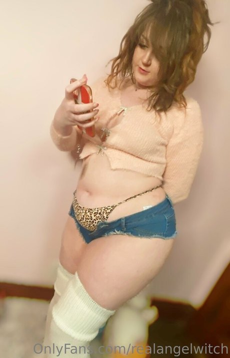 realangelwitch 高品質モデル 写真