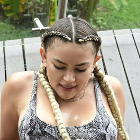 Ava Leon 裸モデル 写真