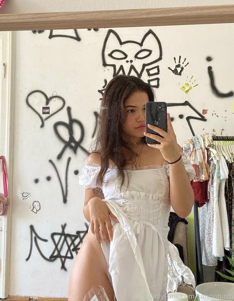 Sanri0bitch トップ女優 画像