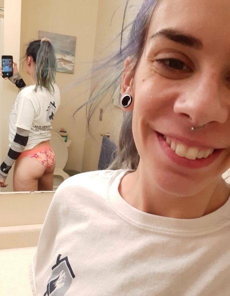 hippiefeet23 ヌードのポルノスター 写真