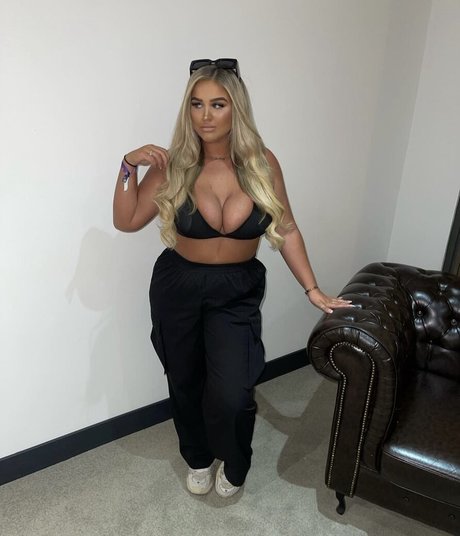 Brittany T トップスター ギャラリー