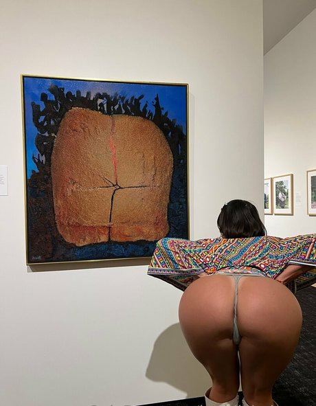 emmalee mc アートポルノスター 写真