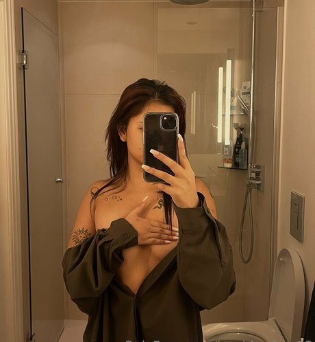 ingridmrfree12 ポルノモデル 画像