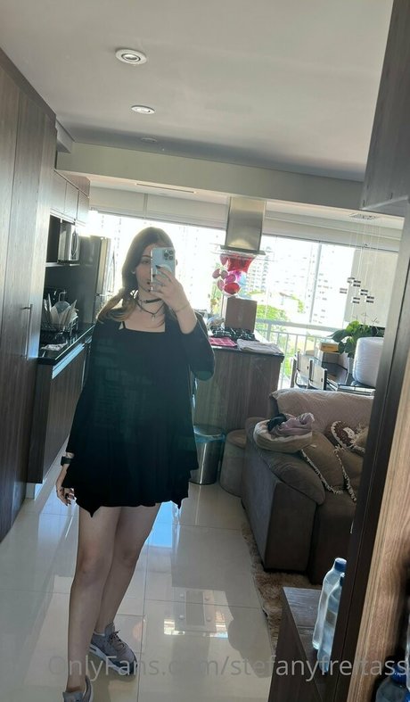 stefanyfreitass 限定スター 写真