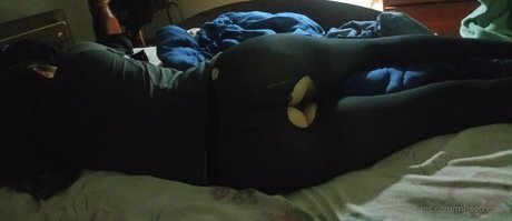 mj secretwife profile image