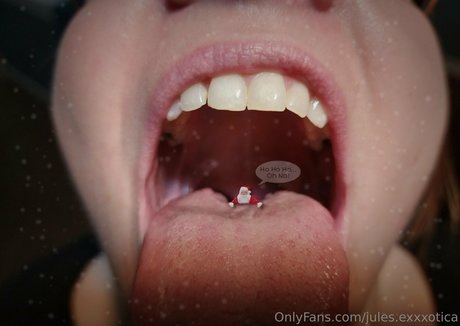 jules exxxotica アダルト女優 画像