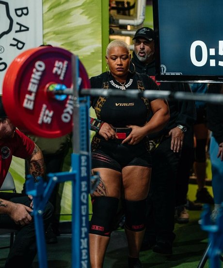 Queen R 高品質女優 画像