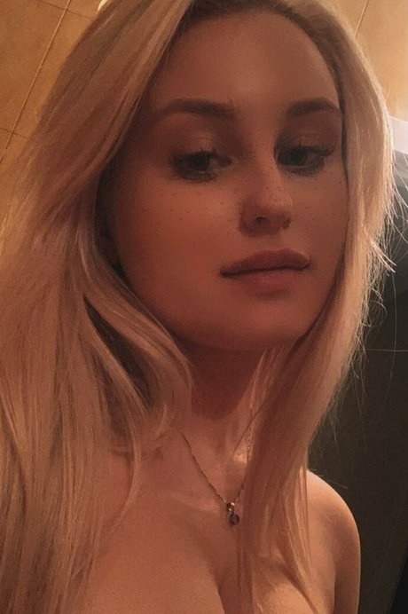 mari lovee free トップモデル 画像