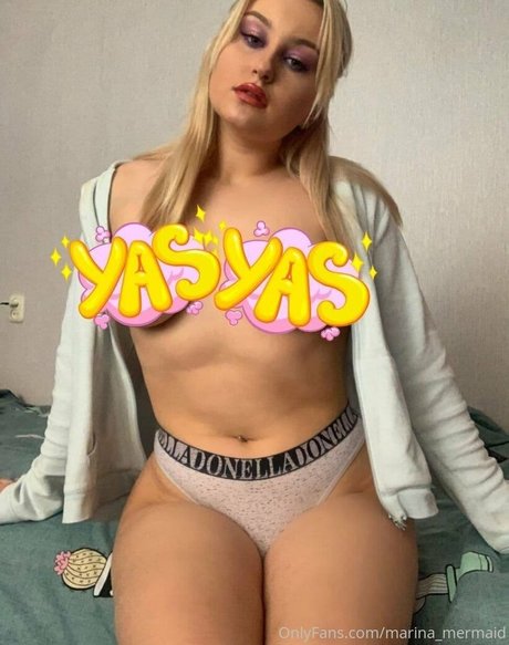 美しいロシアのOnlyFans ホット 画像