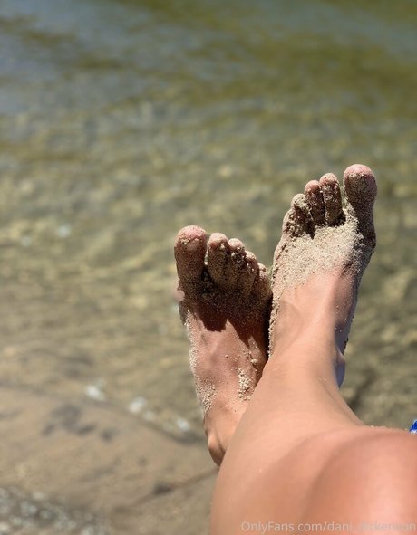 dani dickenson ポルノスター セックス 写真