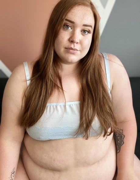 chubbycupcake ポルノスター 写真