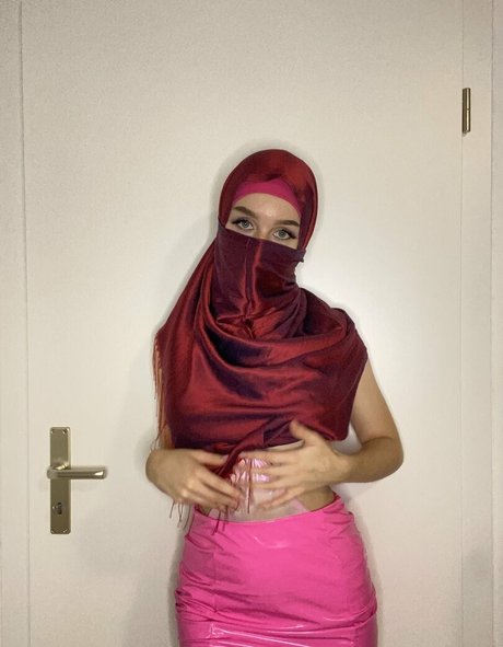 fareeha bakir free セックスポルノスター 写真