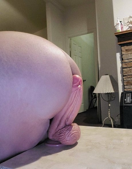 erikalewinskyy top profile image