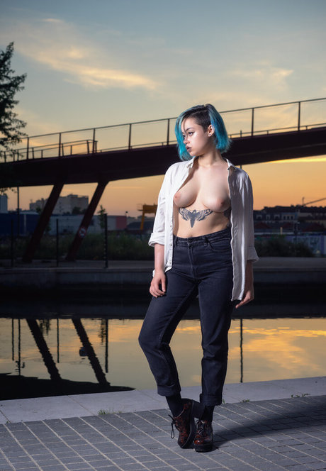 Aesalya ポルノスター セクシー 写真