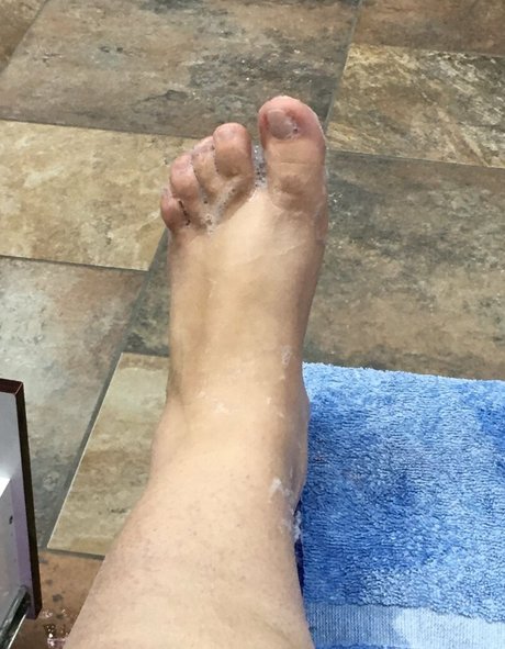 ランジェリーベイビーOnlyFans 美しいヌード 写真