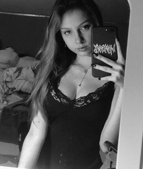 裸の写真 OnlyFans 限定 写真