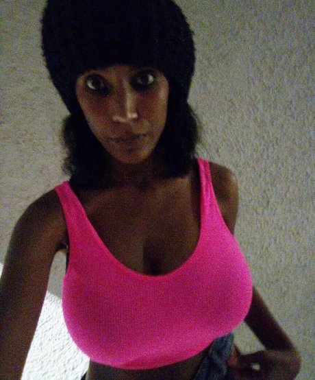 Amber Higgins Cecil ポルノスター ホット 写真