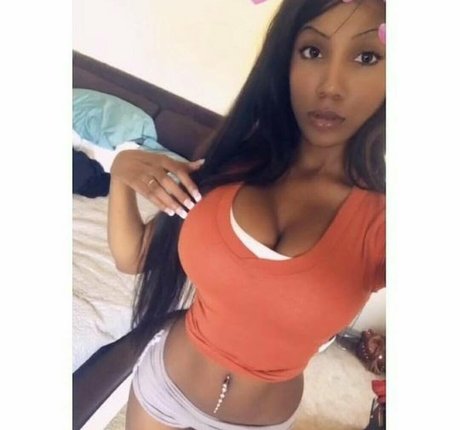 Amber Higgins Cecil 最高のモデル ギャラリー