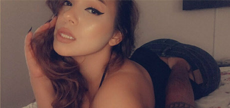 theburpingqueen ポルノモデル アーカイブ