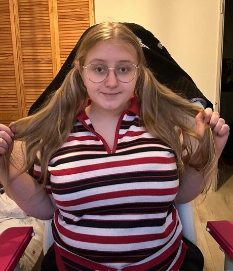 thiccangel69 エロティックなモデル 写真