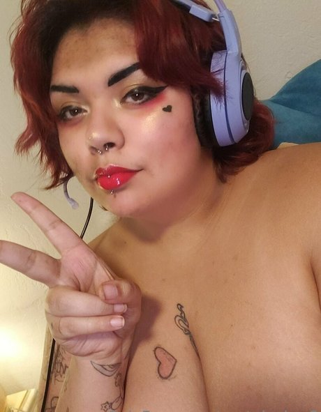 曲線美のアナルOnlyFans アートヌード ギャラリー