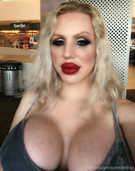 juliettestray 裸のスター 写真