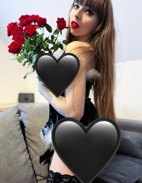 annimichelle ポルノモデル 写真