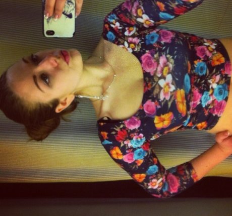 シシーオンリーファンズ アダルト 写真