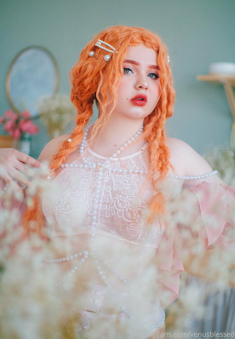 venusblessed 裸のスター 画像