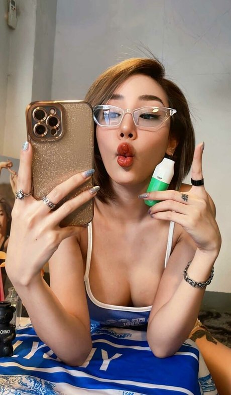 chaly xx 独占モデル 写真