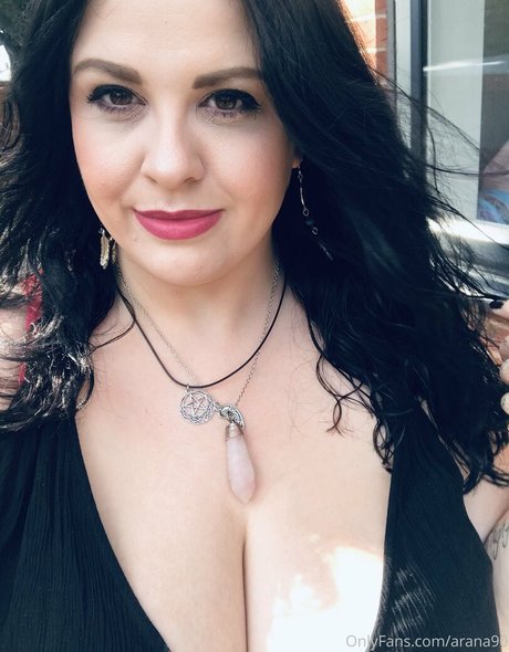 arana90 ポルノスター HD 写真