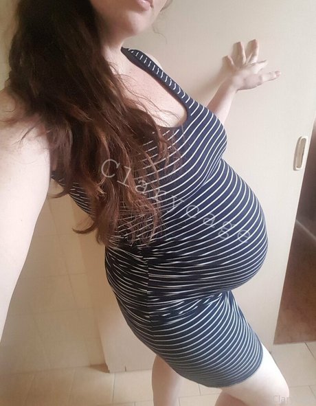 clarycage ヌードのポルノスター 写真