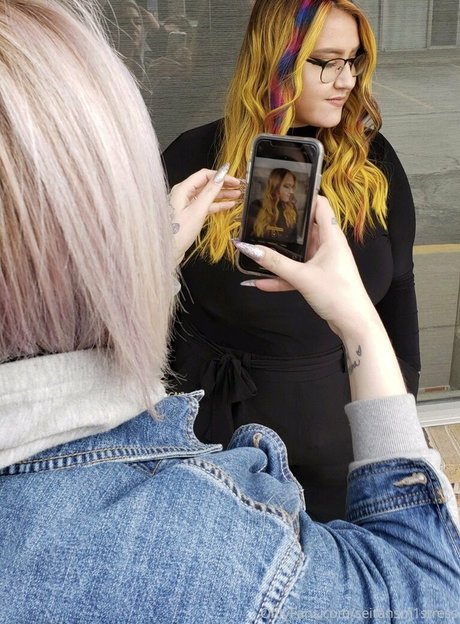 seitansm1stress スター 裸 写真