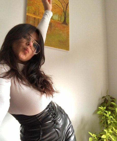 異人種間アナルOnlyFans アートヌード 画像