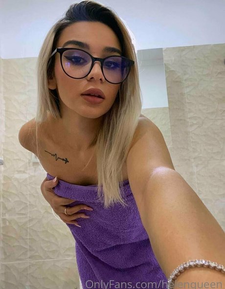 アジアンタトゥー OnlyFans ヌード 写真