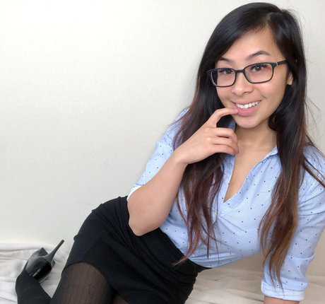 主観視点のアジア人OnlyFans ホットヌード 写真