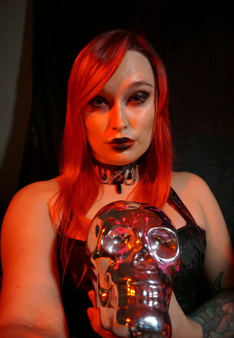 madammedusa ポルノスター 素敵 写真