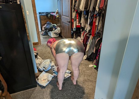 laur zombi 最高のスター 写真