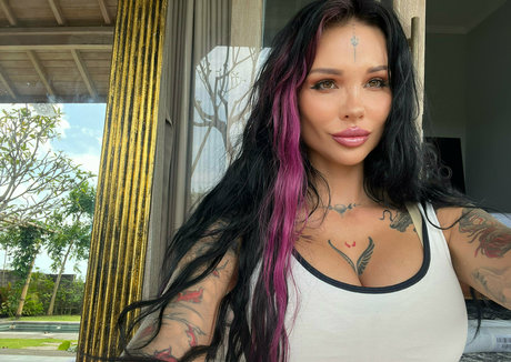 Sunny kerss スター xxx アーカイブ