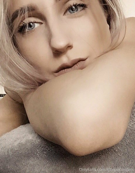 イタリア人熟女OnlyFans パーフェクト 写真