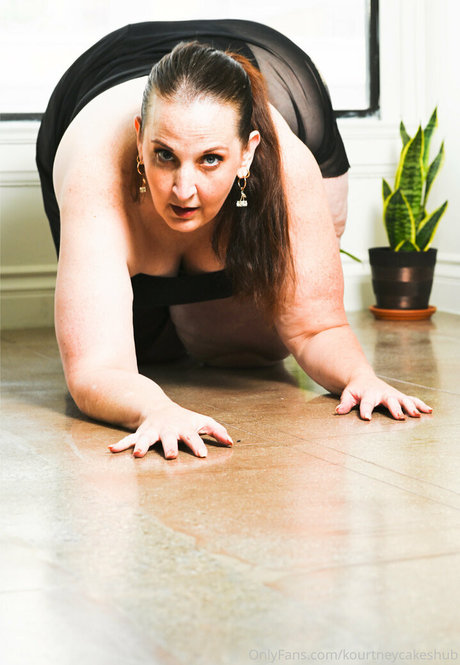 kourtneycakeshub XXXモデル アーカイブ